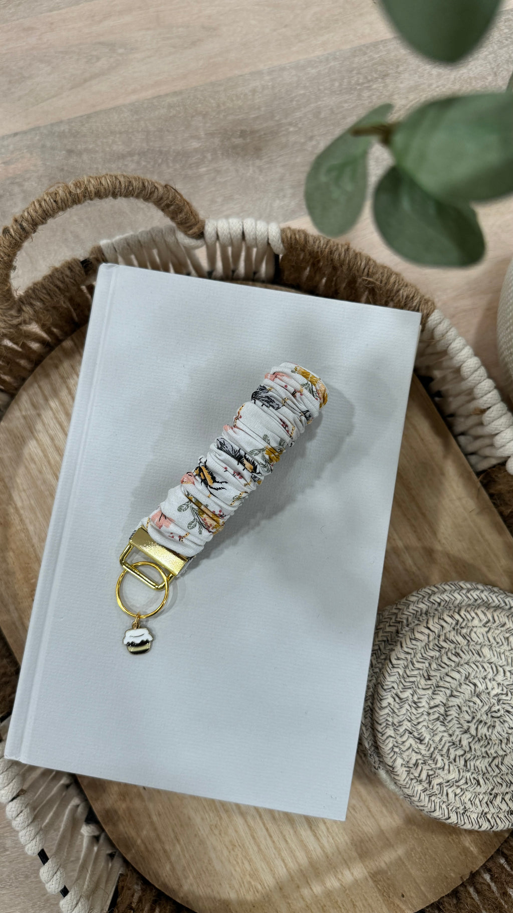 Honey Bee Wristlet
