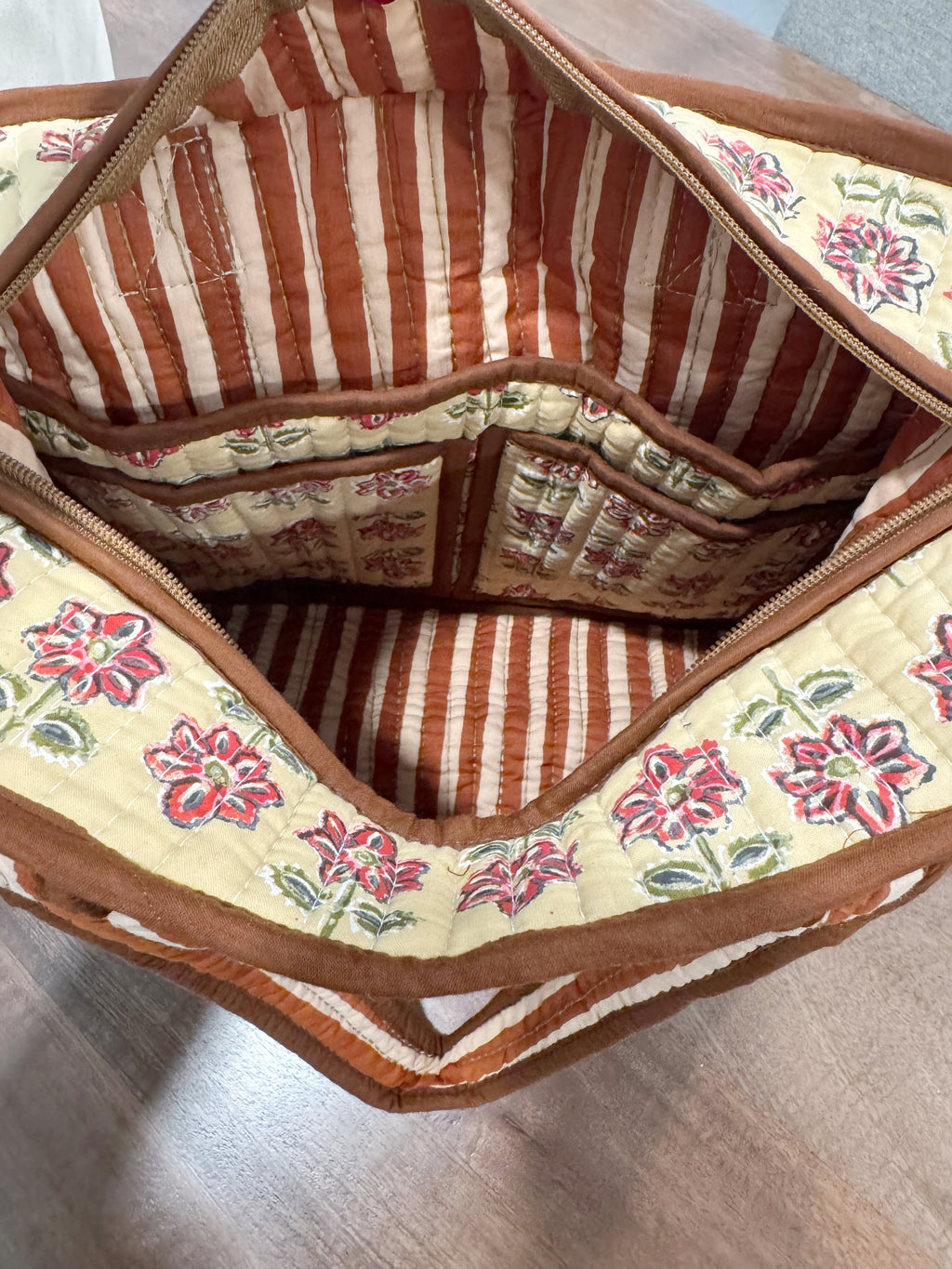 Belle's Garden Midi Tote