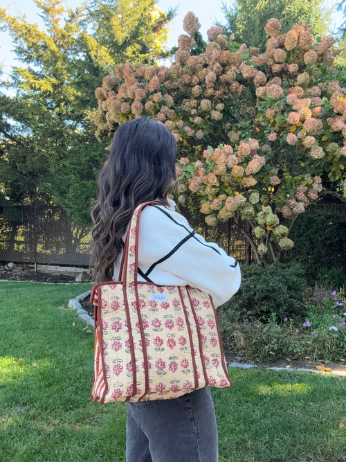 Belle's Garden Midi Tote