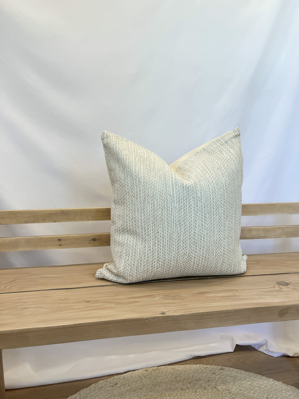 ALORA PILLOW COVER